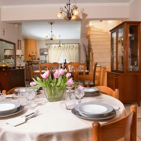 Sophia's Dreamy House In Corfu